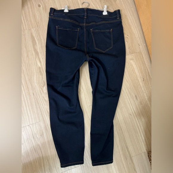 Liverpool Jeans - Picture 5 of 13